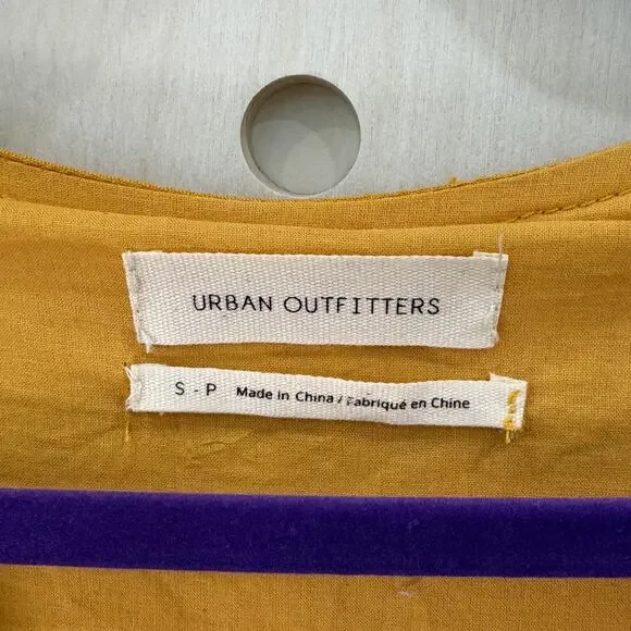 URBAN OUTFITTERS Boho Tiered Dress Size S Yellow Gold Rayon Swiss Dot MSRP $79 - Picture 6 of 9